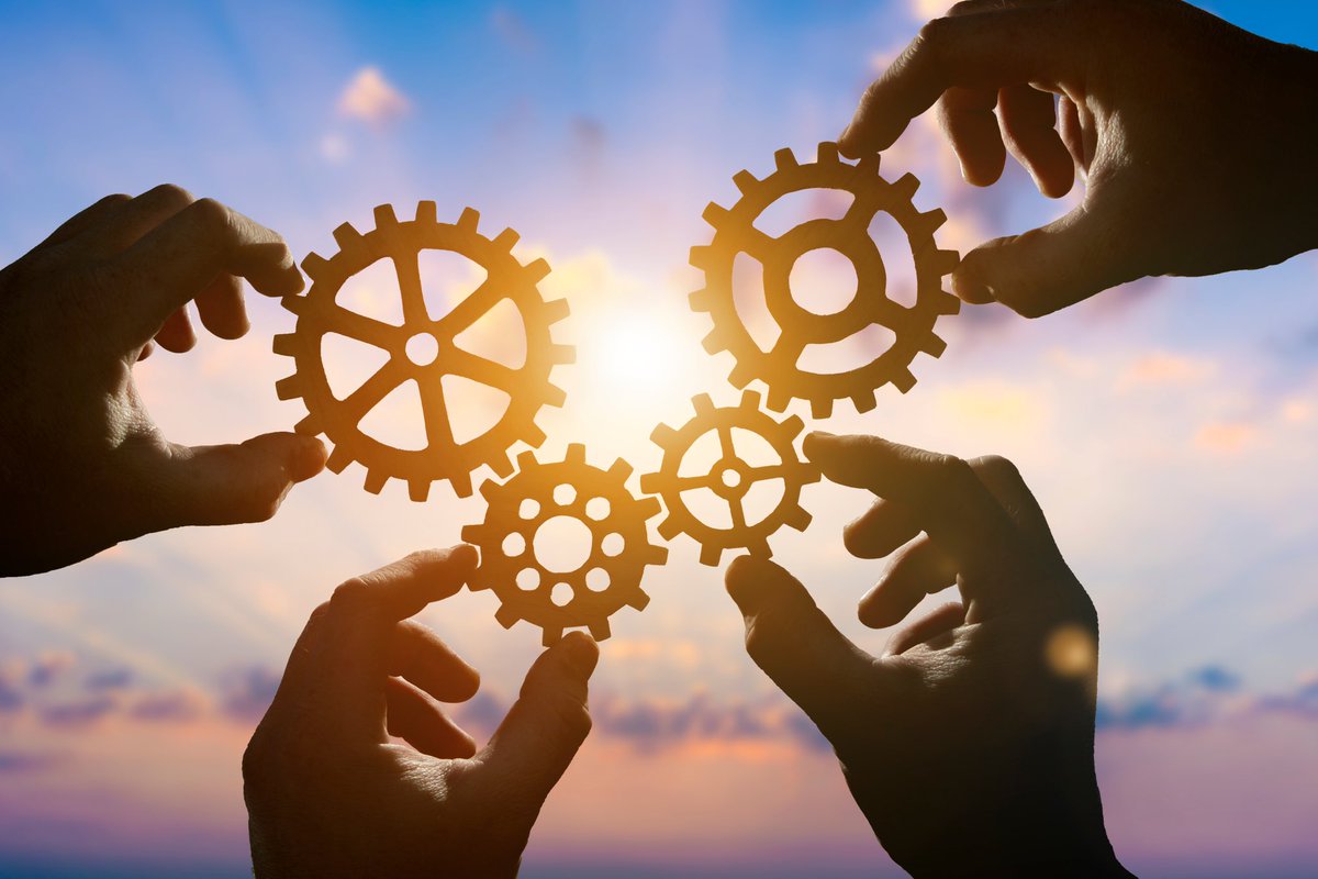 New blog by Kim Richardson- Building a Competitive Workforce therearviewmirror.ca/2024/07/25/bui…