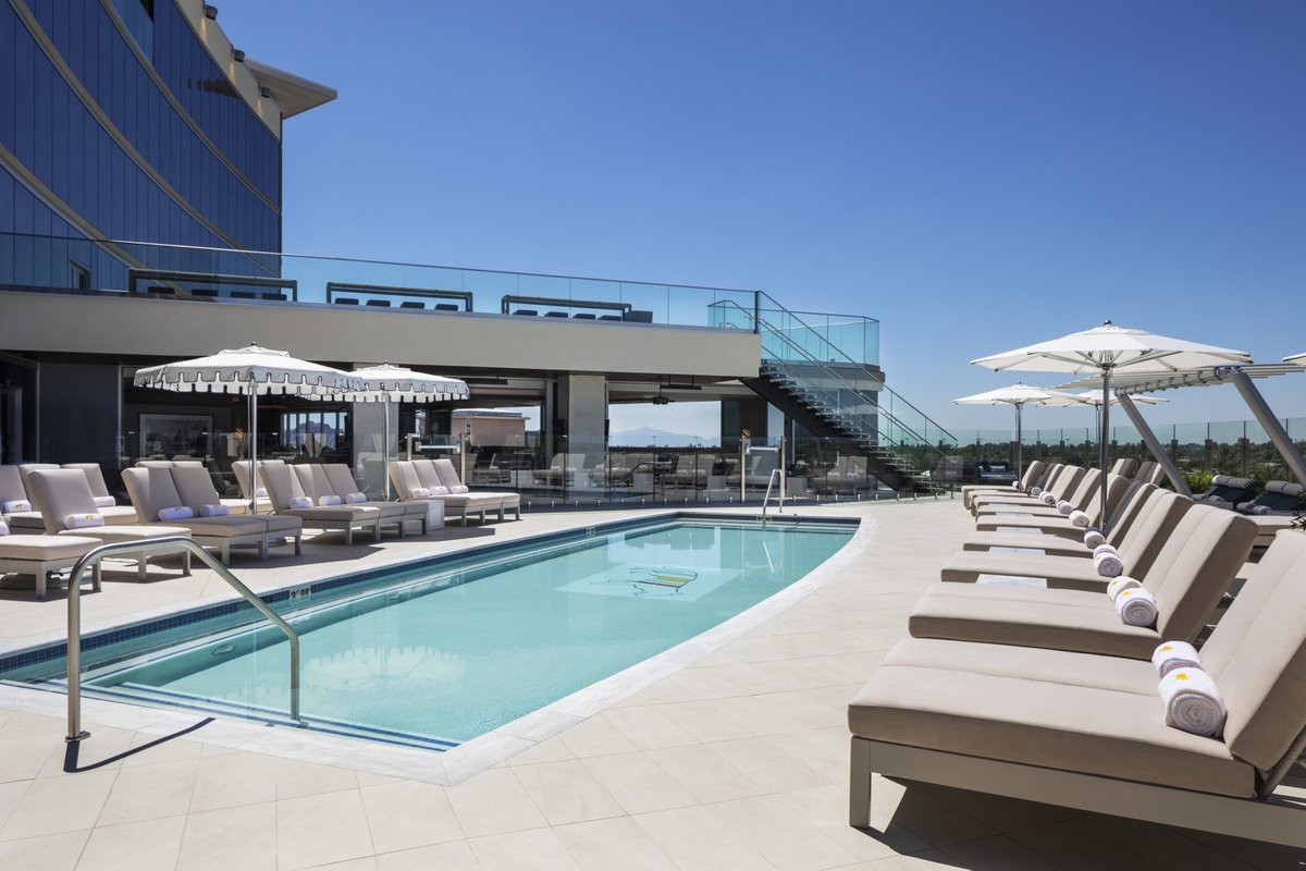 Caesars Republic Scottsdale, a Hilton Hotel tweet media
