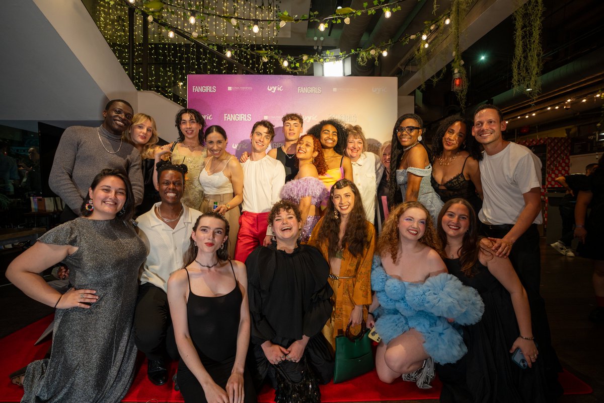 Lyric Hammersmith Theatre (@lyrichammer) on Twitter photo We're still BUZZING from FANGIRLS press night💖
This ⭐️⭐️⭐️⭐️⭐️ 'extraordinary, heartfelt show' (<a href="/WhatsOnStage/">WhatsOnStage</a>) is now open, playing a strictly limited summer season until 24 August.
Book now: lyric.co.uk/shows/fangirls/ We're still BUZZING from FANGIRLS press night💖
This ⭐️⭐️⭐️⭐️⭐️ 'extraordinary, heartfelt show' (<a href="/WhatsOnStage/">WhatsOnStage</a>) is now open, playing a strictly limited summer season until 24 August.
Book now: lyric.co.uk/shows/fangirls/