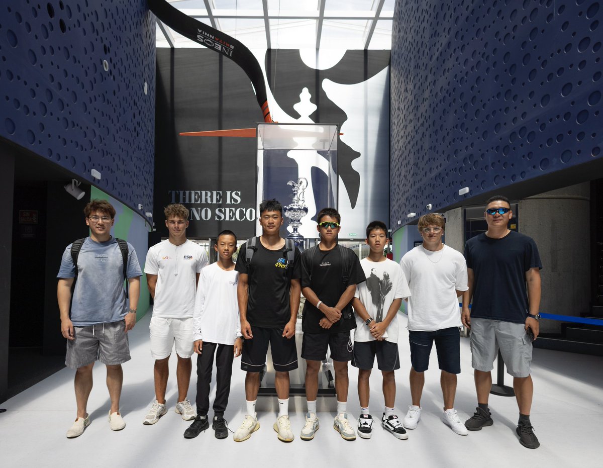 NÀUTIC PARC COSTA DAURADA I TERRES DE L'EBRE (@nauticparc) on Twitter photo Los regatistas procedentes de China que entrenan en Salou estos días visitan la <a href="/americascup/">americascup</a> en Barcelona gracias a <a href="/FundacionEcomar/">Fundación Ecomar</a> y <a href="/TZabell/">Theresa Zabell</a>
<a href="/visitsalou/">VisitSalou</a> <a href="/CambrilsTurisme/">Cambrils Turisme</a> <a href="/MontroigMiami/">Mont-roig Miami</a> <a href="/Mar_i_Muntanya/">L’Hospitalet de l’Infant i la Vall de Llors</a> <a href="/ametllademartur/">L'Ametlla de Mar Tur</a> <a href="/lampollaturisme/">ampollaturisme</a> <a href="/TurismeDeltebre/">Descobreix Deltebre</a> <a href="/costadauradatur/">Costa Daurada</a> Los regatistas procedentes de China que entrenan en Salou estos días visitan la <a href="/americascup/">americascup</a> en Barcelona gracias a <a href="/FundacionEcomar/">Fundación Ecomar</a> y <a href="/TZabell/">Theresa Zabell</a>
<a href="/visitsalou/">VisitSalou</a> <a href="/CambrilsTurisme/">Cambrils Turisme</a> <a href="/MontroigMiami/">Mont-roig Miami</a> <a href="/Mar_i_Muntanya/">L’Hospitalet de l’Infant i la Vall de Llors</a> <a href="/ametllademartur/">L'Ametlla de Mar Tur</a> <a href="/lampollaturisme/">ampollaturisme</a> <a href="/TurismeDeltebre/">Descobreix Deltebre</a> <a href="/costadauradatur/">Costa Daurada</a>