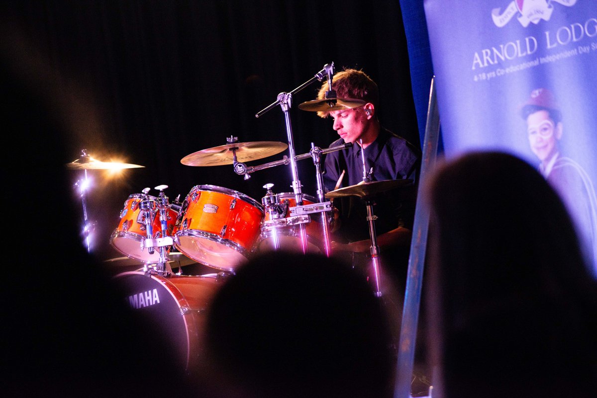 ArnoldLodgeNews's tweet photo. 🎵 Our ALS Young Musician of the Year was a super showcase of talent &amp; spectacular end to the term! 🌟 Pupils from Y2 to 13 wowed us with diverse performances. Special thanks to adjudicator @cosmicgirlie &amp; congrats to all winners and performers. 👏 More snaps on FB! 📸 #ALSMusic https://t.co/u0kJP4seWO
