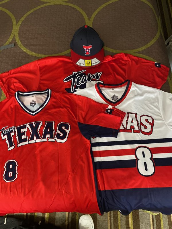SHSwolfbaseball's tweet photo. 🚨GREYWOLF SPOTLIGHT🚨 Shout out to @DamianMontane10 for representing Shoemaker Greywolves as a part of Team Texas at the High Plains Shootout this summer👏🏼 way to make the Greywolves family proud Damian!🐺#highplainsshootout #greywolvesbaseball #shoefamily https://t.co/Nl8Mhba5tS