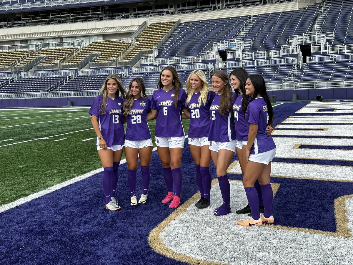 The content is contenting 🤳

#GoDukes