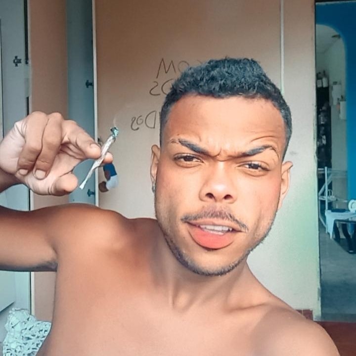 Welbertorres's tweet photo. Viver sem segredo https://t.co/l56LTxbx9R