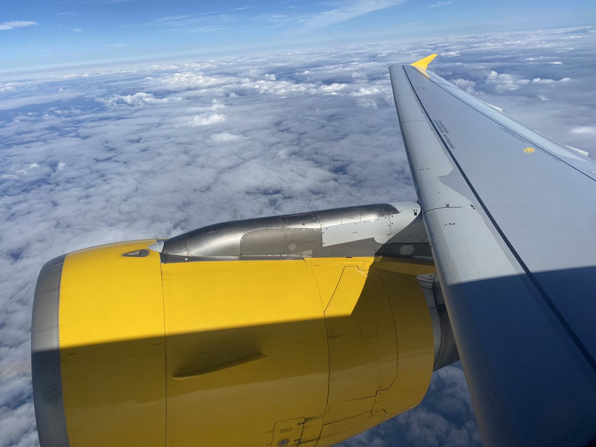 alexisk79's tweet photo. This weeks wings for #wingfriday
Brought to you by #Veuling #IberiaExpress and #BritishAirways https://t.co/IbbqImTdXL
