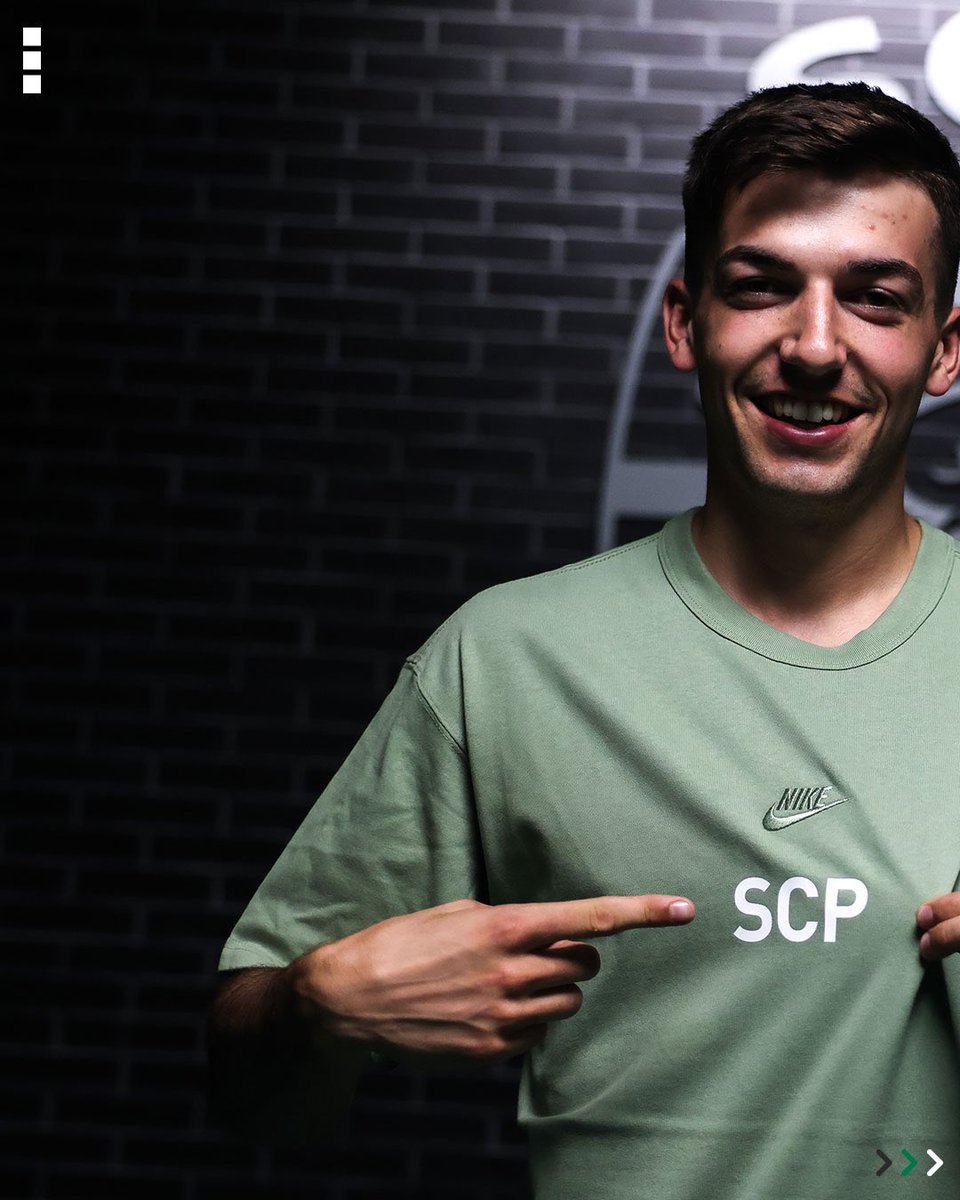 ⭐️ ÉS L’HORA D’EN ROC PUJADAS ⭐️

El secret a veus es va confirmar. En Roc canvia l’Oporto per l’Sporting de Lisboa.

Era un pas necessari. Perquè en Roc necessita jugar. I tenir protagonisme. Un nano talentós com pocs, amb un currículum brutal abans d’arribar a Porto: campió de