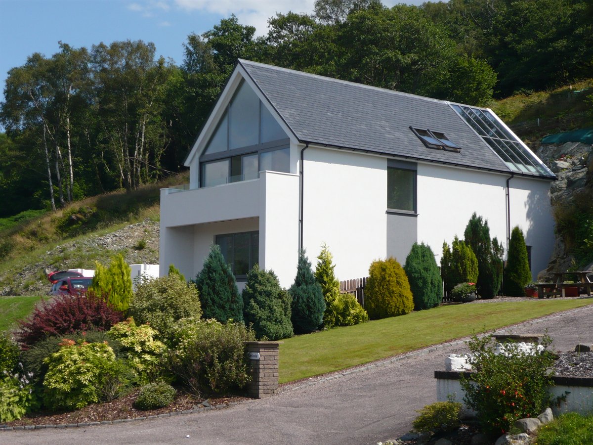 Build It Awards winner Nigel Johnston, an acclaimed Architect based in the Scottish Highlands, has established a remarkable reputation for his innovative use of the #BecoWallform #ICF system across numerous projects. See his website at nigeldesign.co.uk