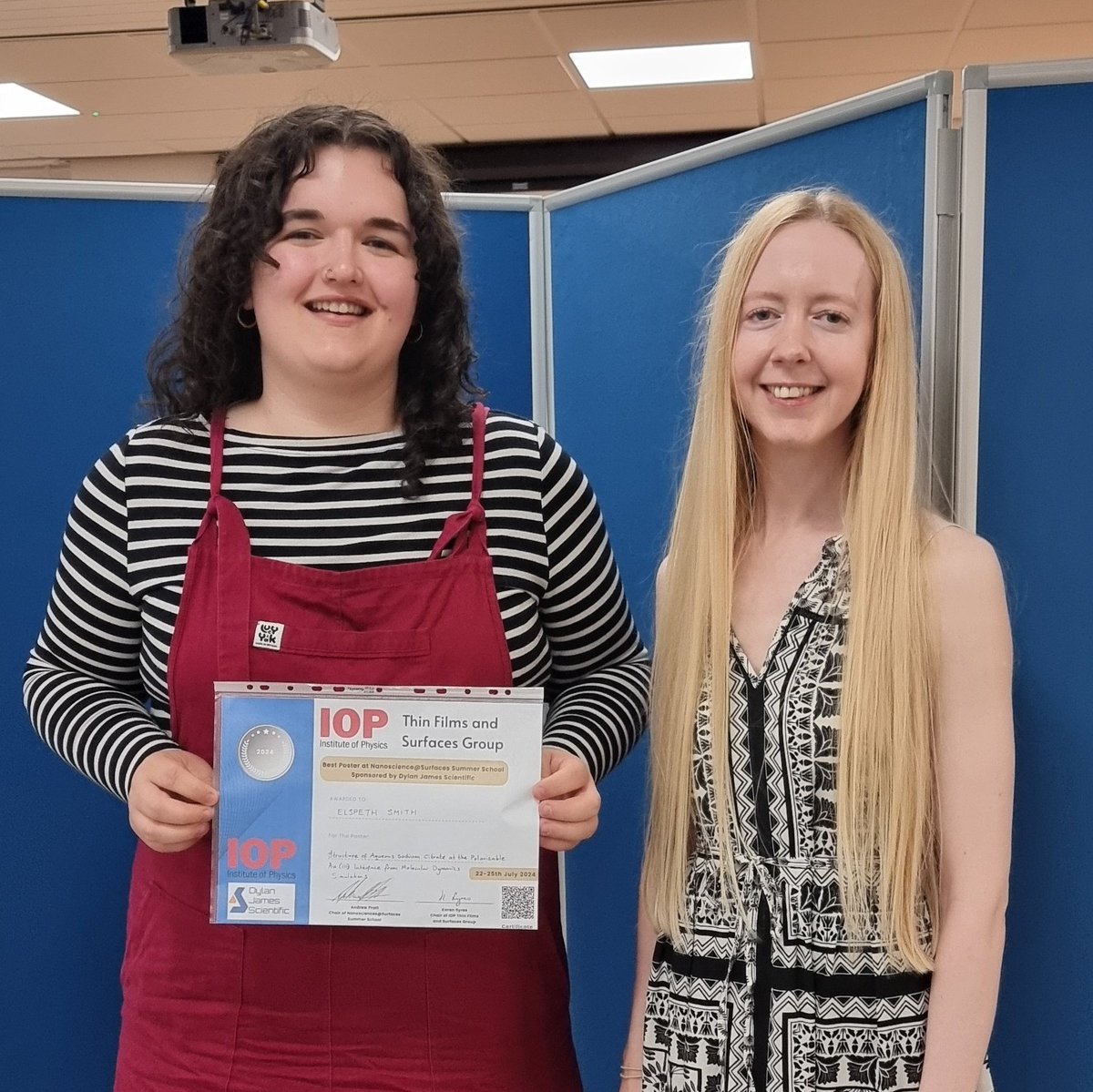IOP Thin Films and Surfaces Group (@ioptfsg) on Twitter photo Our poster prize at the Nanoscience@Surfaces Summer School 2024, sponsored <a href="/DylanJamesSci/">Dylan James Scientific</a>, was awarded to Elspeth Smith🌟from Ruhr University for her work “Structure of Aqueous Na Citrate at the Polarisable Au(111) Interface from MD Simulations”. Here with TFSG chair, Karen Syres Our poster prize at the Nanoscience@Surfaces Summer School 2024, sponsored <a href="/DylanJamesSci/">Dylan James Scientific</a>, was awarded to Elspeth Smith🌟from Ruhr University for her work “Structure of Aqueous Na Citrate at the Polarisable Au(111) Interface from MD Simulations”. Here with TFSG chair, Karen Syres