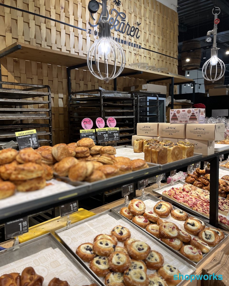 shop_works's tweet photo. This week we've learnt a thing or two from Yeme, a Slovakian grocery store. Beautiful loaves are baked fresh everyday in store in traditional wood-fired ovens, using high-quality flour from Slovak farmers. 
https://t.co/EJoFA0HPEC
#shopworks #makingshopswork #Yeme #benchmarking https://t.co/loWUm9Tm8u