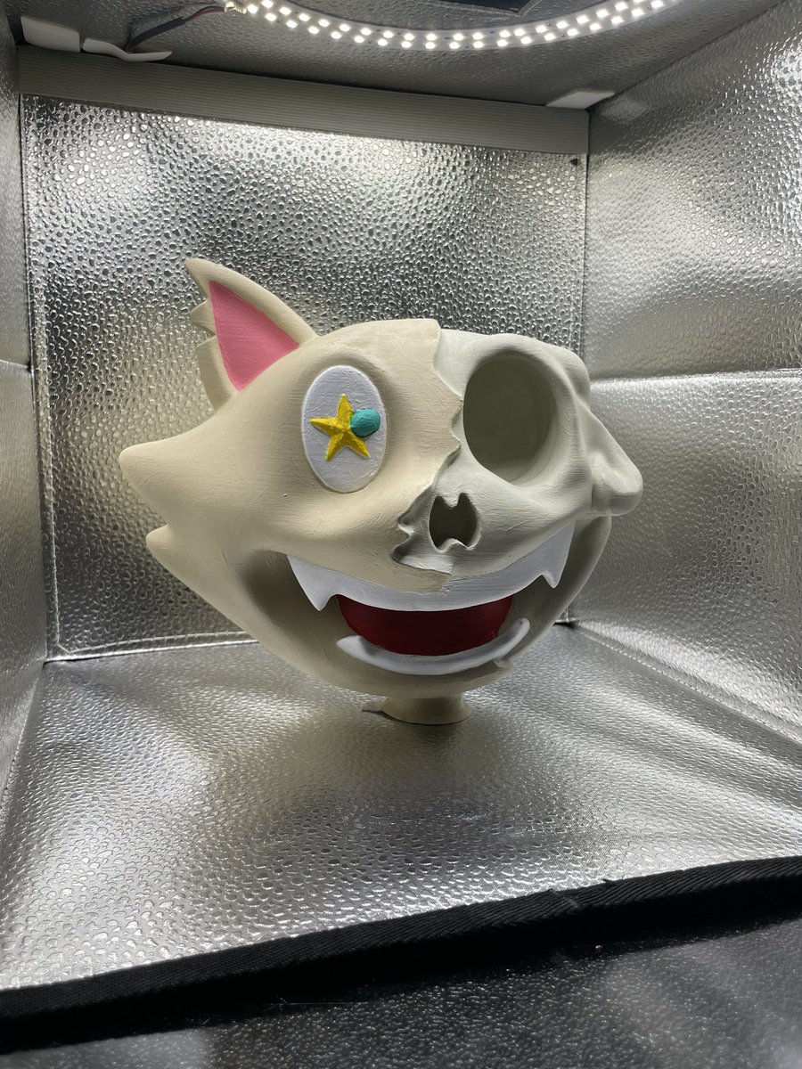 Hand painted type shit 👨‍🎨