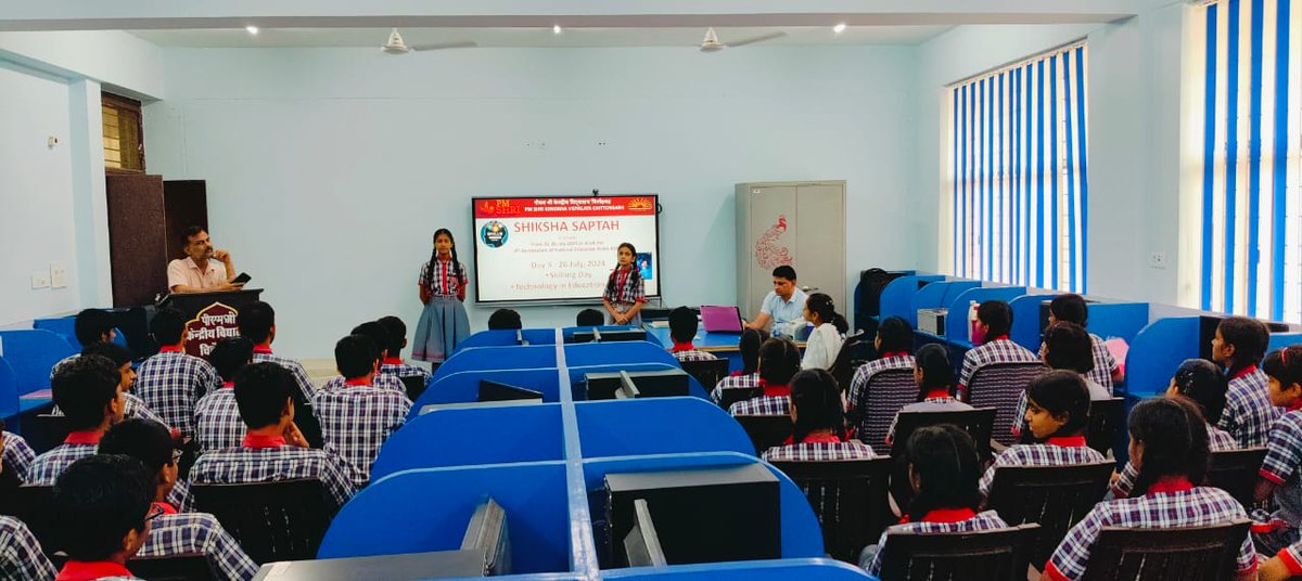 k_vidyalay_cor's tweet photo. Shiksha Saptah: Learning Today, Leading Tomorrow
Day 5: Skilling and Digital Initiative Day
#ShikshaSaptah
#4thAnniversaryCelebration
#CelebratingKnowledge
#NEP2020
#PMShriSchools
#NipunBharat https://t.co/SCUTWUeMbx