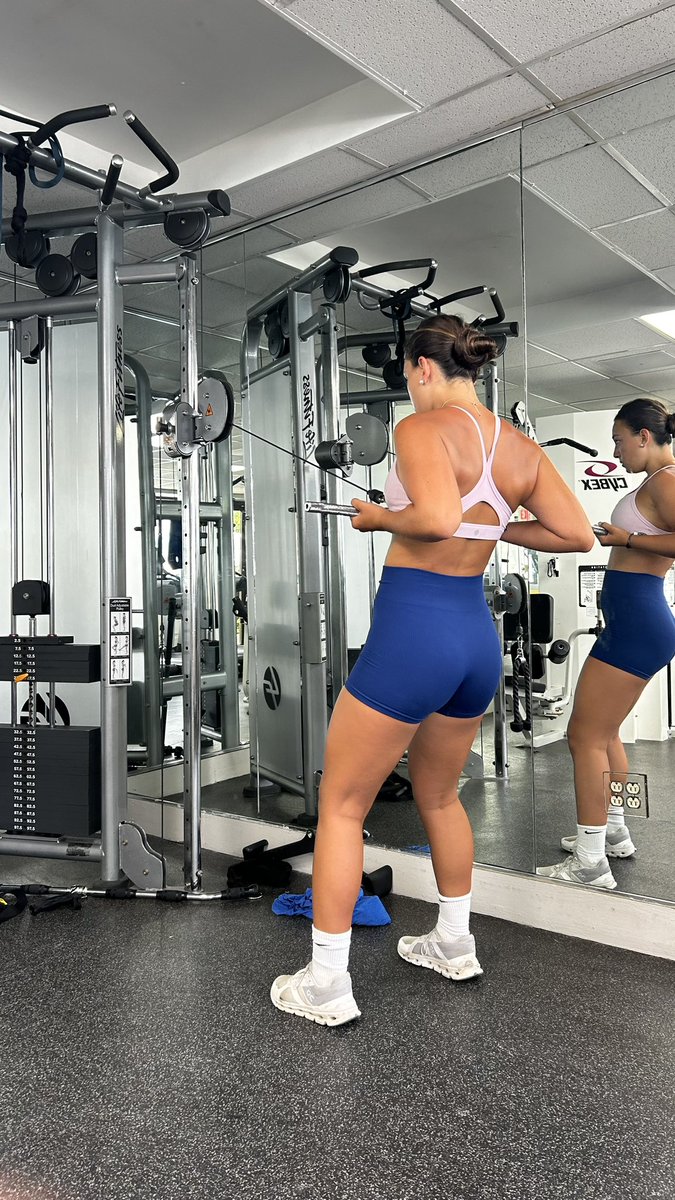 Jungkunst2025's tweet photo. Getting in some quality gym time on vacation. #noexcuses #trainhardplayhard #soccerlife
⚽️ #preseason #dedicated #recovery #soccerpassion⚽️ #workouts #Motivate #NoExcuses
@GAcademyLeague @LISoccerClub #LISCGA07 @LIRoughRiders
#BeAPlayerNotAPosition #Playmaker #ImpactPlayer
#Classof2025 @LISoccerClub @GAcademyLeague #GATalentID #NewsdayTop100⚽️ #AllLeague #MVP #GATeamRep #NationalHonorSociety @KbergAthletics #Hofstra2029 @HofstraWSOC @riddi21 @Kellenberg
@TopPreps @ImYouthSoccer @ImCollegeSoccer @SunilSportsNews @joseant1890 @YAthletesF @TAProfileAPP @thecoachstrayer @TRCPodcast_ @SSN_NCAASoccer @UWAA_United @HofstraWSOC @riddi21 @NewsdayHSsports @PrepSoccer @LIRoughRiders @G2CollegeSoccer @CoastRecruits @athleteprotocol
@SSN_NCAASoccer @LIRoughRiders @Kellenberg @mattsmithsoccer @onlyGplatform @recruitingboost @SSN_NCAASoccer @TopDrawerSoccer @statsports @Sports_Recruits @onlyGplatform @_BallerMedia @KbergAthletics @NCAASoccer @tombowen_8