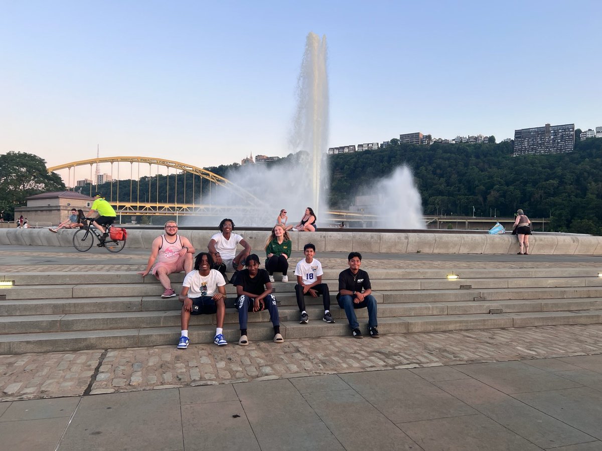 Rowland School of Business tweet media