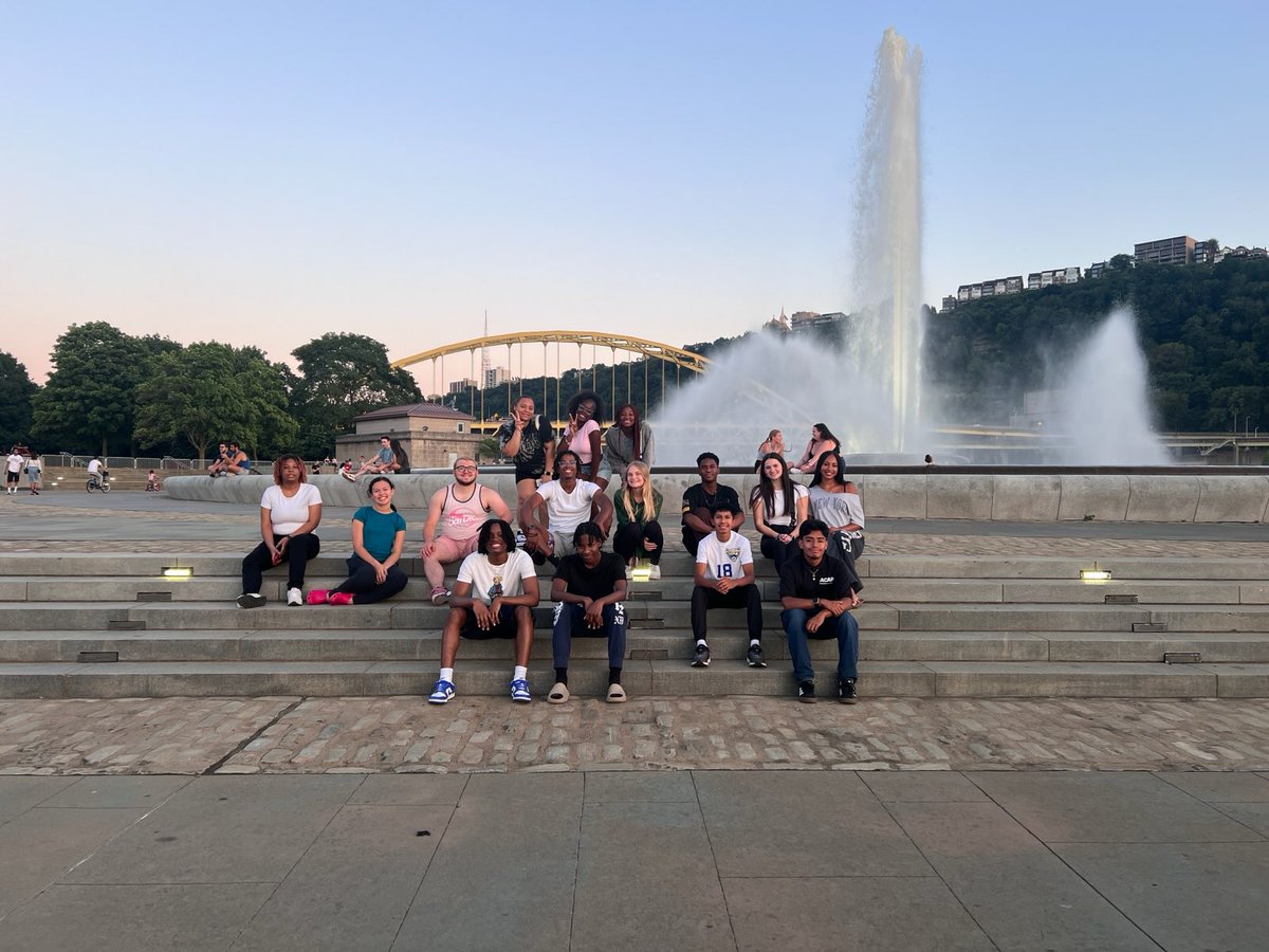 Rowland School of Business tweet media