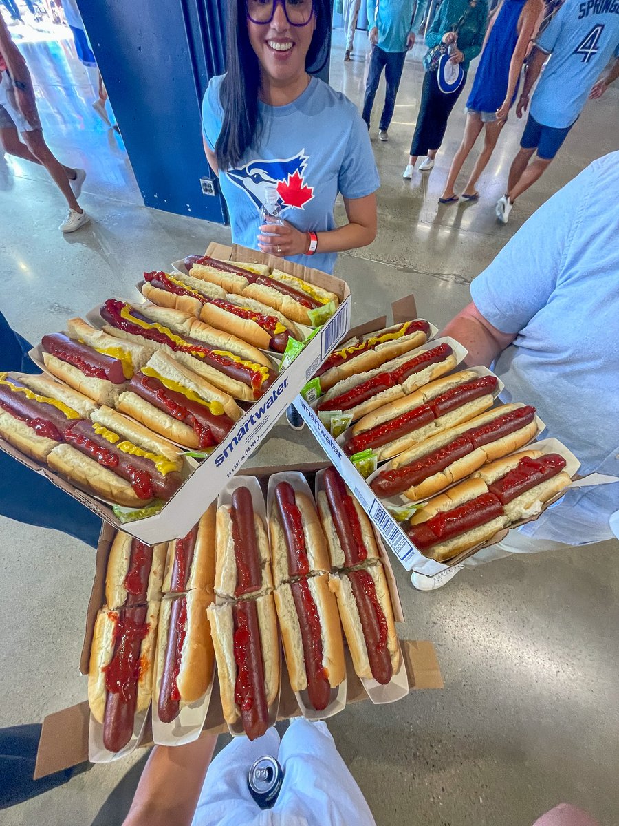 Sunny skies and great company at the Jays game yesterday! Thank you to everyone who came out for a fantastic day! ☀️⚾