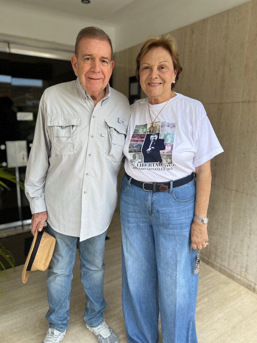 Faltan pocos horas pa la libertad de Venezuela.
Edmundo pa todo el mundo.
<a href="/MariaCorinaYA/">María Corina Machado</a> <a href="/EdmundoGU/">Edmundo González</a> <a href="/PieroMaroun/">Piero Maroun</a> <a href="/Carol80A/">Nena, Con Dios Todo sin el Nada🙏🏻🇻🇪</a>