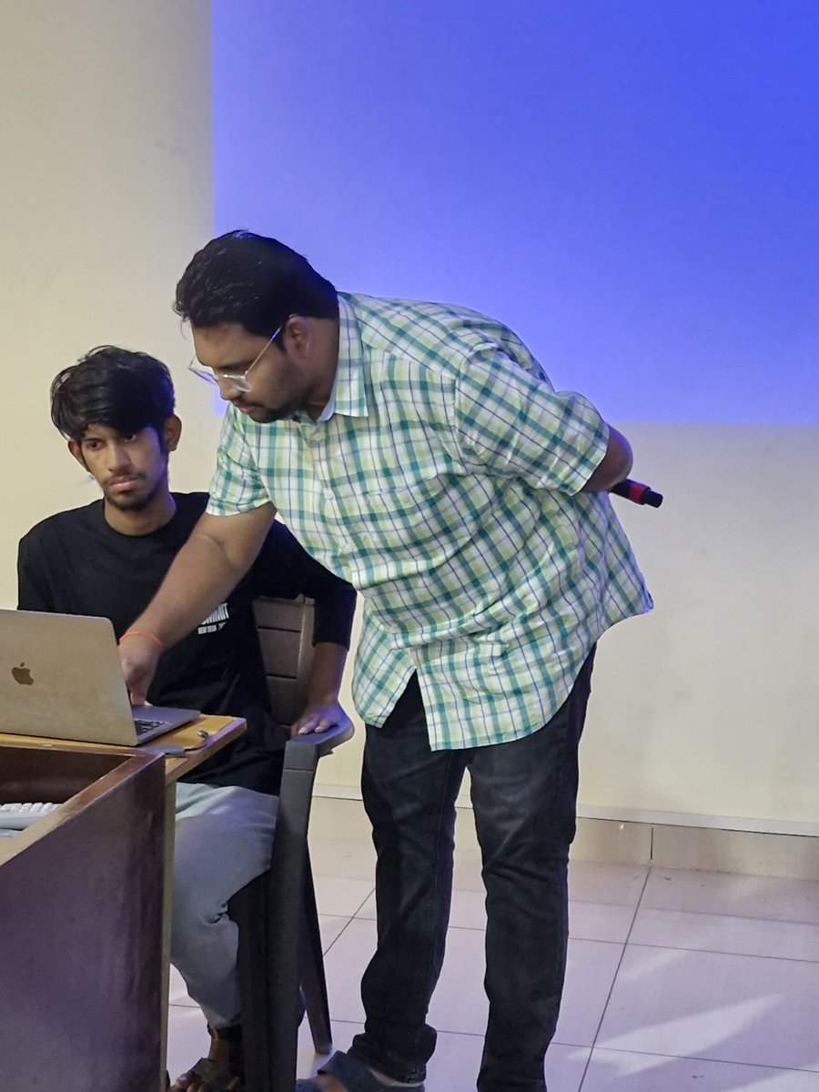 Algo_Bharat's tweet photo. Check out these amazing new @algodevs; they are the future that we are so excited about!  Great work by our rockstar ambassadors, @AkashMallareddy &amp; @mdmudassir0143, at the AlgoBharat Bootcamp on the @kits_guntur campus today.  #impact @AlgoFoundation https://t.co/6r7geLs1sG