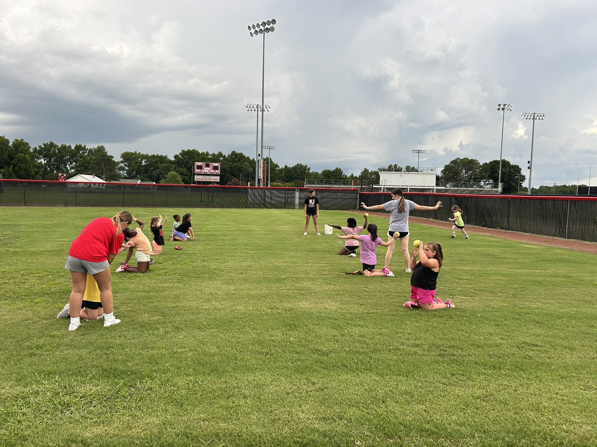 njhssoftball tweet media