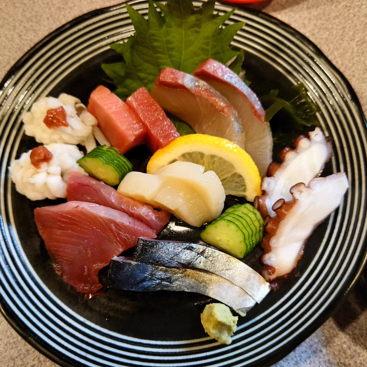 フラっと一人飲みに🍶
 
#着物#和装#他装#自装#着付け#師範#着物好きさんと繋がりたい#青空着物部