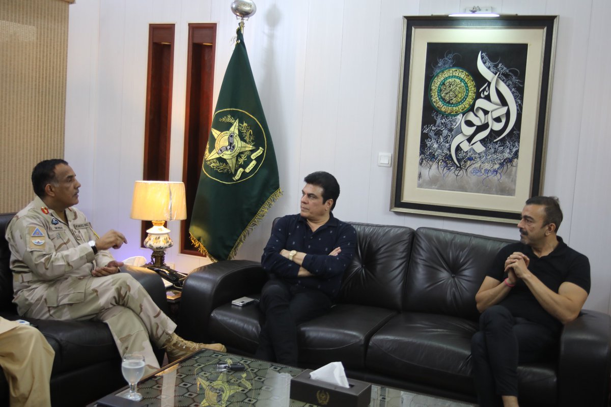 Anf_Rd_Punjab's tweet photo. ANF Punjab organized Awareness Campaign through Media Celebraties
RDC Punjab, Brig Sikandar Hayat Ch had a meeting with famous Actor Muhammad Shan and Singer Waris Baig.
#OneNation #OneDestination
#DrugFreeSociety
#SayNoToDrugs
#UNODC
#MNC
#ANF https://t.co/sZMU7gjq2L