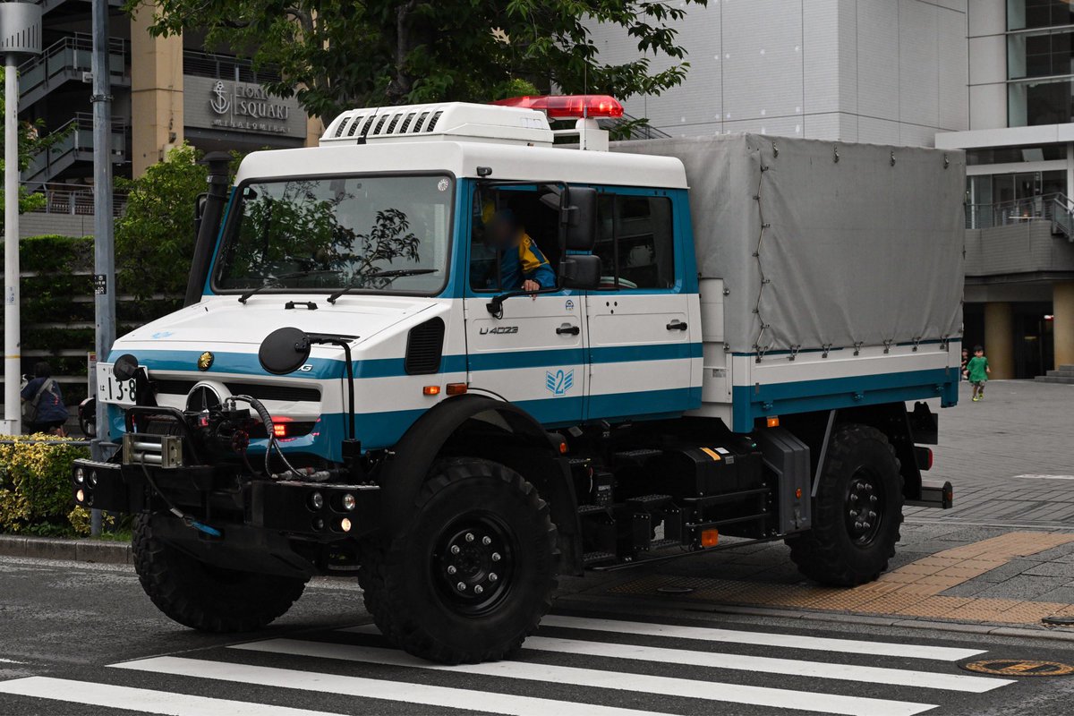 PRS_220's tweet photo. 2024/7/26
「神奈川県警察創立150周年記念 ふれあい警察展」
第1交通機動隊所属の220系や戸部警察署所属のアクティブ交番のバネット.第2機動隊からはウニモグとレスキュー車が展示されました
今度のイベントも期待しております https://t.co/aoIxBQoLz1