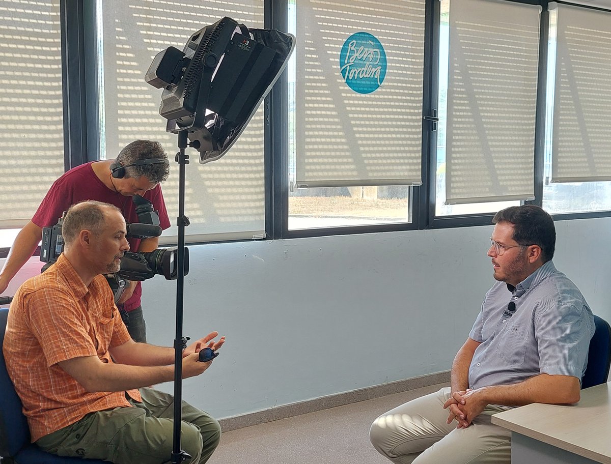 consorcibesos's tweet photo. 📹Avui un equip d'informatius de @som3cat ha visitat #EDARlaLagosta per parlar amb el nostre president, Oscar Sierra, @Ossiega, sobre mesures de seguretat i altres aspectes arran #incendiPolinyà. https://t.co/VXYeOLKXLp
