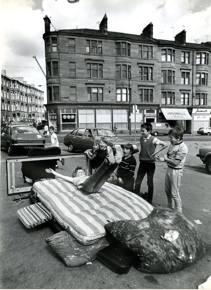 LostGlasgow's tweet photo. With the Olympics about to kick off in Paris, here's the 1980 Maryhill Games, when my late snapper mate, Ronnie Anderson, caught these lads going through their paces at Queen's Cross. https://t.co/kpIAsB8IVF