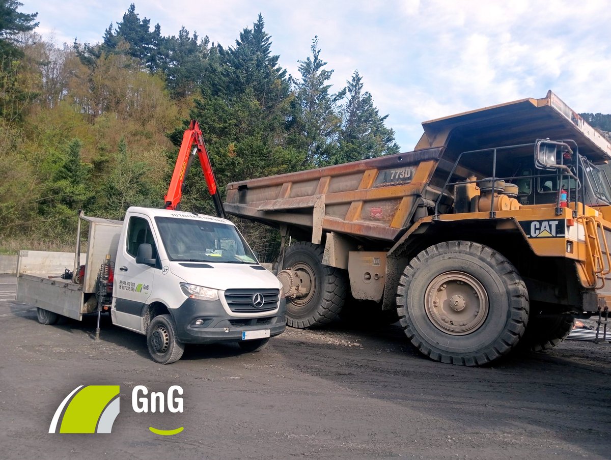 grupoGnG's tweet photo. ¡Es viernes y muchos están o de puente, o a las puertas del fin de semana, pero en #GnG 💚nuestra división de ASISTENCIA 24 H 🚚 nunca descansa! 🔧💪 ¡Sin importar el día o la hora! #tutallerdeconfianza #felizviernes #Asistencia24H #SiempreContigo #CompromisoTotal https://t.co/X6Cg9Ze0dW