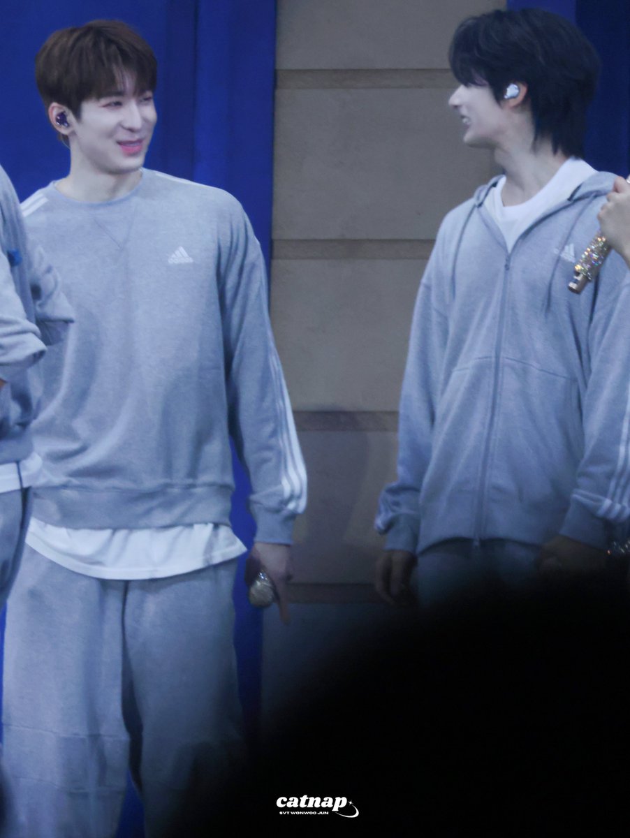 catnap_17's tweet photo. 240723 캐럿랜드 CARAT LAND

👉🏻😁😁😁

#원우 #WONWOO #준 #JUN #준휘 
#세븐틴 ⁠⁠#SEVENTEEN #원휘 #Wonhui https://t.co/iHzMjt8MQh