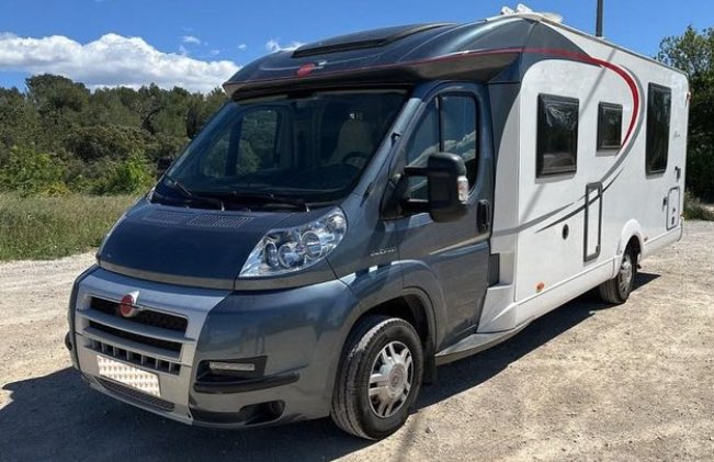 dealcamper's tweet image. 𝓐𝓻𝓻𝓲𝓿𝓪𝓰𝓮 𝓭𝓮 𝓵𝓪 𝓼𝓮𝓶𝓪𝓲𝓷𝓮
Ce magnifique camping-car 𝗕𝗨𝗥𝗦𝗧𝗡𝗘𝗥 𝗡𝗘𝗫𝗫𝝝 𝟳𝟰𝟬 d’une valeur de 𝟰𝟯.𝟬𝟬𝟬€ n’a parcouru que 𝟰𝟬.𝟮𝟱𝟬 𝗞𝗠𝗦 il est équipé d’une chambre avec un lit central à l’arrière. #campingcarlife
✅ Infos:  facebook.com/share/xQdSRBHS…