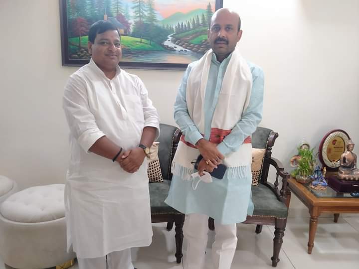 raajendra_bjp's tweet photo. बस्ती के पूर्व सांसद श्री @HarishD_BJP जी को @BJP4Assam के प्रभारी बनाए जाने पर हार्दिक बधाई एवं शुभकामनाएं।
@highlight https://t.co/UKaD67eIXh