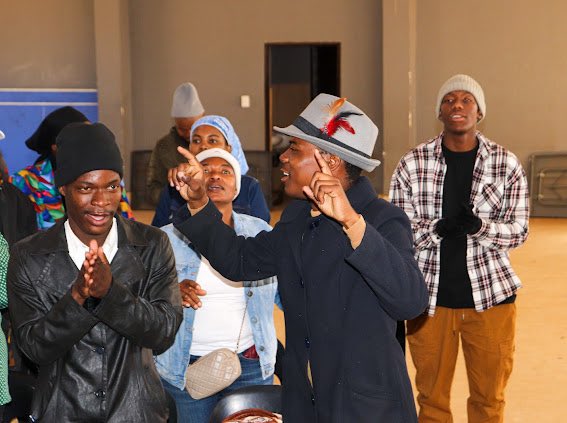 ActivateZA's tweet photo. 📍Happening now ; Mara niyabona ukuthi being young is revolutionary?
What a time to be alive& in community 🔥 
Today we are gathered ko extension 2 in Orange Farm.
You still have an opportunity to join our Provincial Imbizo.
Zwakala we need YOU! to realise a gender just and violence free society. 🇿🇦😎🌈🫡🫡🫡 #GenerationGenderRSA