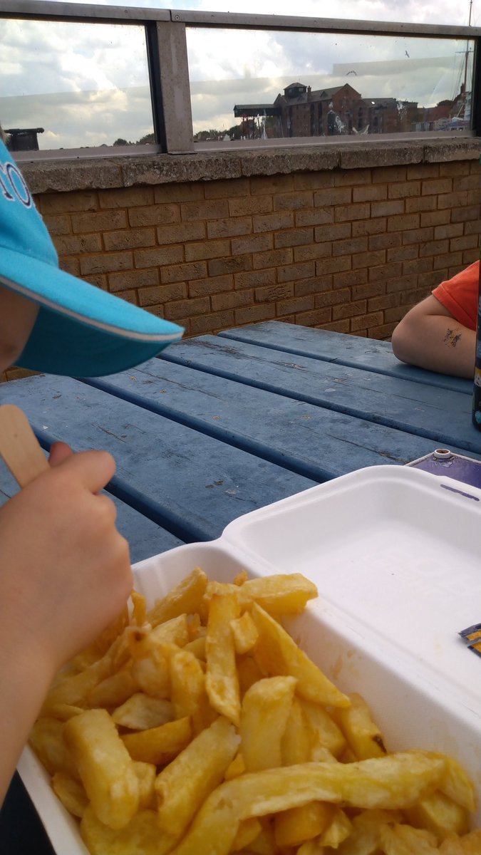 Emma Godley tweet media