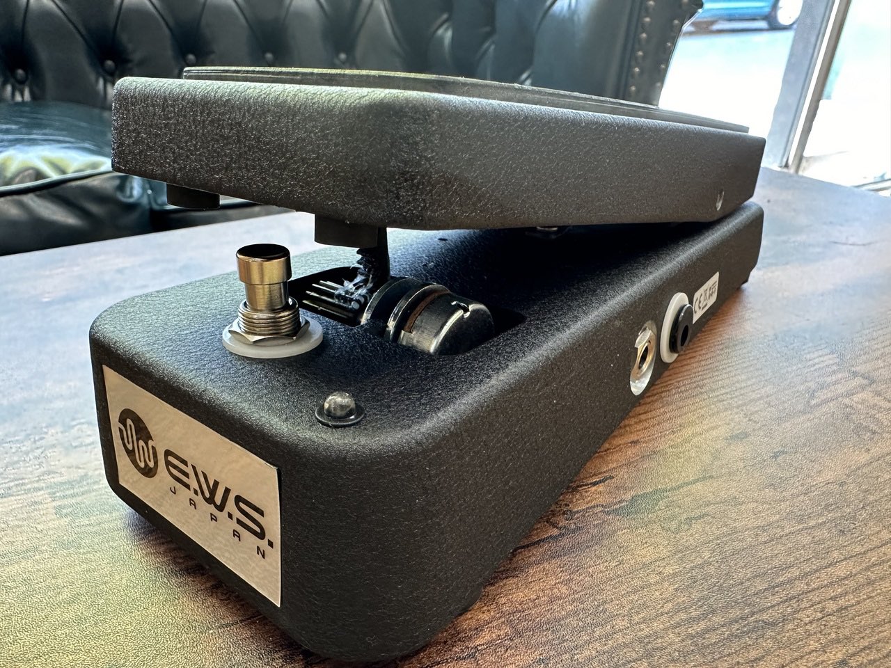 ギター E.W.S Mod Cry Baby E.W.S. GCB-95 Cry Baby E.W.S Mod w/DCJack&LED（新品）【楽器