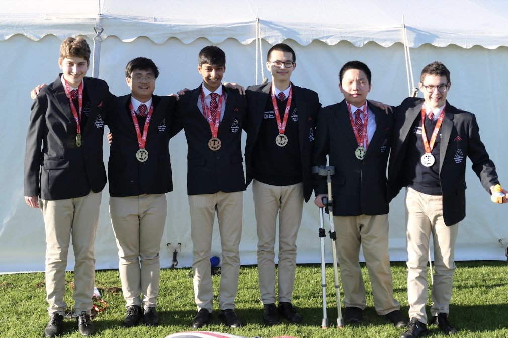 UKMathsTrust's tweet image. The UK team excelled at the 65th International Mathematical Olympiad, held in Bath, UK, placing joint 6th out of 108 countries.

The UK team was made up of 6 students, who earned 2 gold, 3 silver, and 1 bronze medal!

For the full news piece, please visit: ow.ly/kvSn50SKRy0