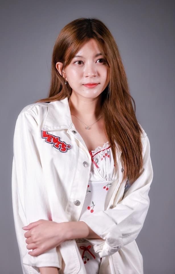 PopperBNK48THFC's tweet photo. DNext เก็บภาพสาวๆ #QRRA ที่มาโปรโมตผลงาน มาฝากแฟนเพจ
ขอบคุณรูปจาก #DNext ด้วยนะครับ🙏🏻
ดูรูปภาพเพิ่มเติม
: https://t.co/IZfD21di4z
#PopperQRRA #ป๊อปเป้อ https://t.co/MZBXfzNxru