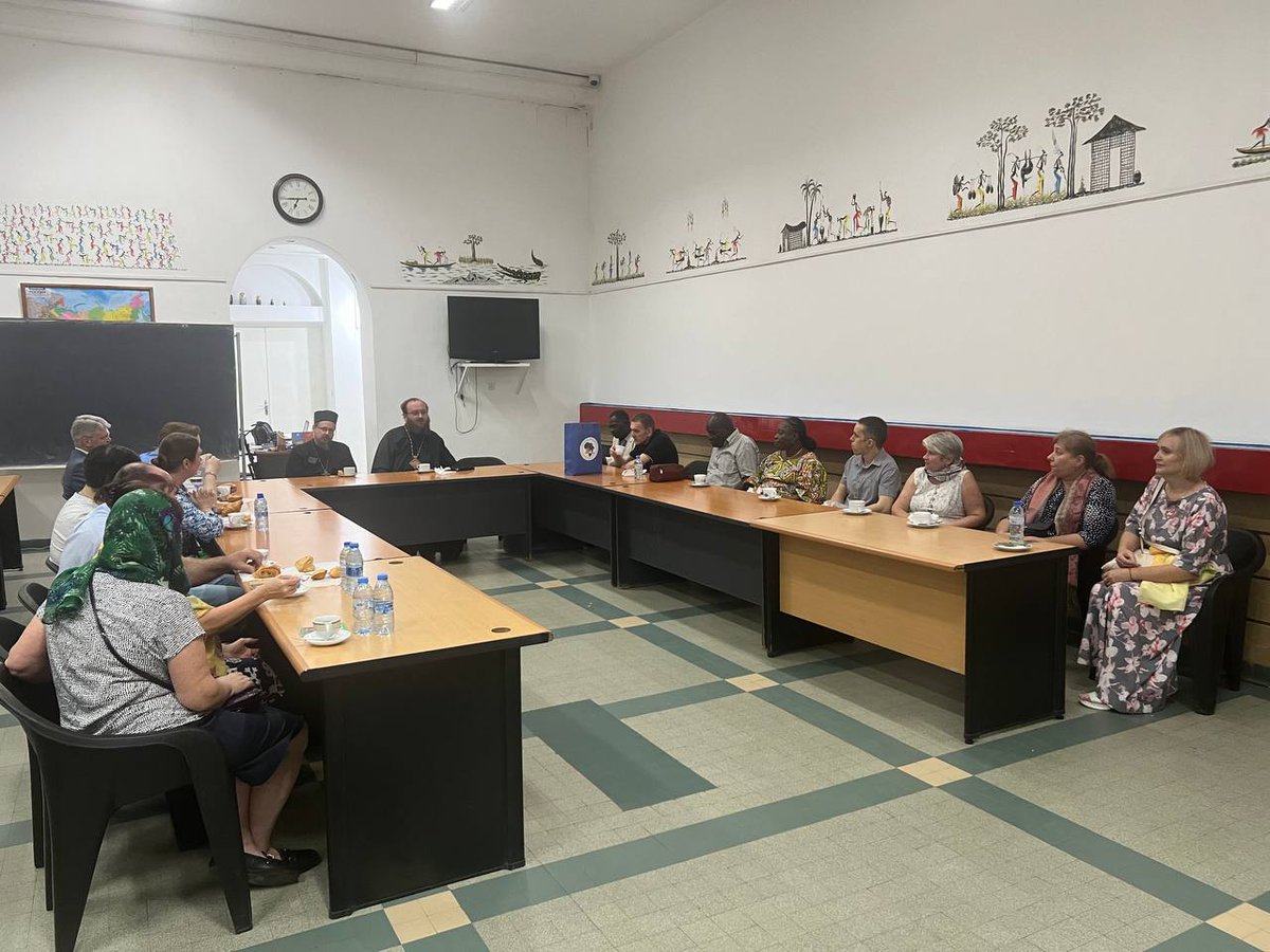 Russie_au_Congo's tweet photo. Le 24 juillet 2024 S.E.M. Ilias ISKANDAROV, Ambassadeur Extraordinaire et Plénipotentiaire de la Fédération de #Russie 🇷🇺 en République du #Congo 🇨🇬, s'est entretenu avec Son Éminence Konstantin, Métropolite de l'Exarchat patriarcal d'Afrique
#RussieCongo https://t.co/UIoDeJBP5g