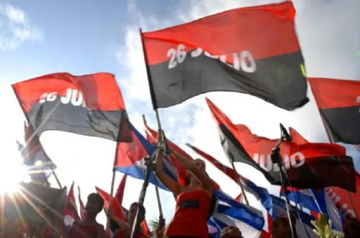 No ganan batallas aquellos que creen que el combate es fácil, ganan batallas aquellos que saben que el combate es difícil". Por eso seguimos en combate. #LaHistoriaPorAsalto #71Moncada #CubaPorLaVida <a href="/cubacooperaven/">Brigada Médica Cubana en Venezuela</a> <a href="/MINSAPCuba/">Ministerio de Salud Pública de Cuba</a> <a href="/japortalmiranda/">José Angel Portal Miranda</a>