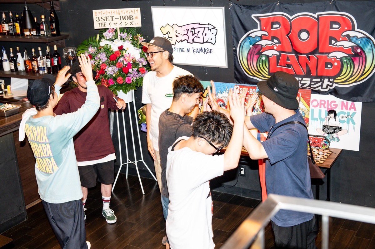 SPLASH_official's tweet photo. 🔥thank you🔥

3SET-BOB×SPLASH

またねー！！

photo by @ttetteteru https://t.co/FYuzUG5LJD