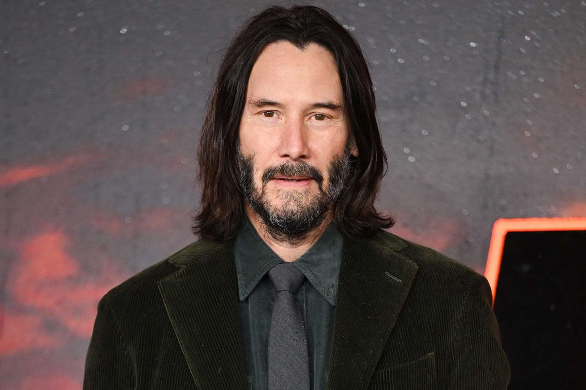 NANA_Y4W's tweet photo. Keanu Reeves x berserk https://t.co/mjuRRQpiyT