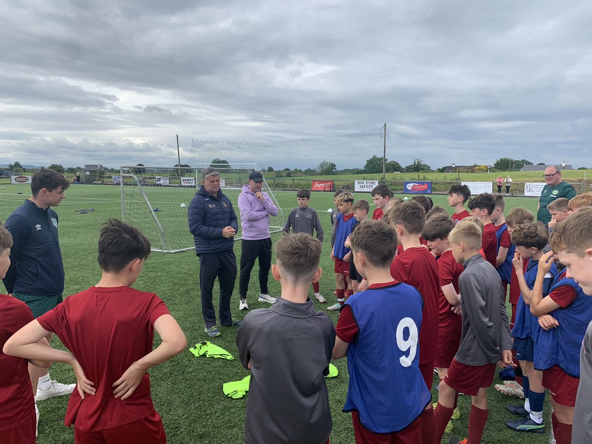 Delighted to have Gerry Heaney Galway United u15 Boys LOI Head Coach attend our FAI Regional Block Sessions for our 2012 born group ⚽️⚽️👍👍