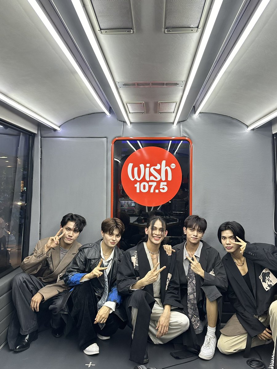 official_newID's tweet photo. 2024. 07. 26 

📍 WISH 107.5 

#New_ID #뉴이드 https://t.co/5nlSyet6W1