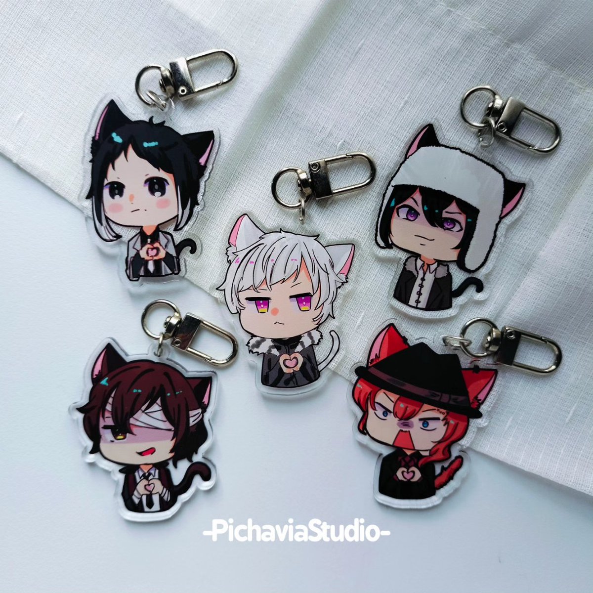 Pichavia_Studio's tweet photo. Bungou Stray Dogs Beast Keychain
Bahan: Akrilik 3mm (2sisi)
Size: 6cm (termasuk akrilik)
Hook: Silver
#animekeychain #gantungankuncianime #bsdbeast #bungostraydogs #dazaiosamu #chuuyanakahara #atsushinakajima #akutagawaryunosuke #fyodordostoyevsky #Zonajajan #zonauang https://t.co/c5HBLLxFTx
