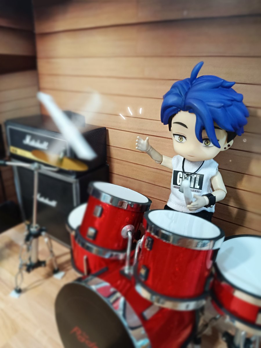 tomei_mini's tweet photo. Hyota's drum play showing high progress.. 

But improvement is still needed in certain area, like his weak hand reflex... 🙈

https://t.co/xFCsj5ru2J

#HyoSen #theRadRed #nendoroid #兵摂 #ねんどろいど https://t.co/4fWPAwO9J9