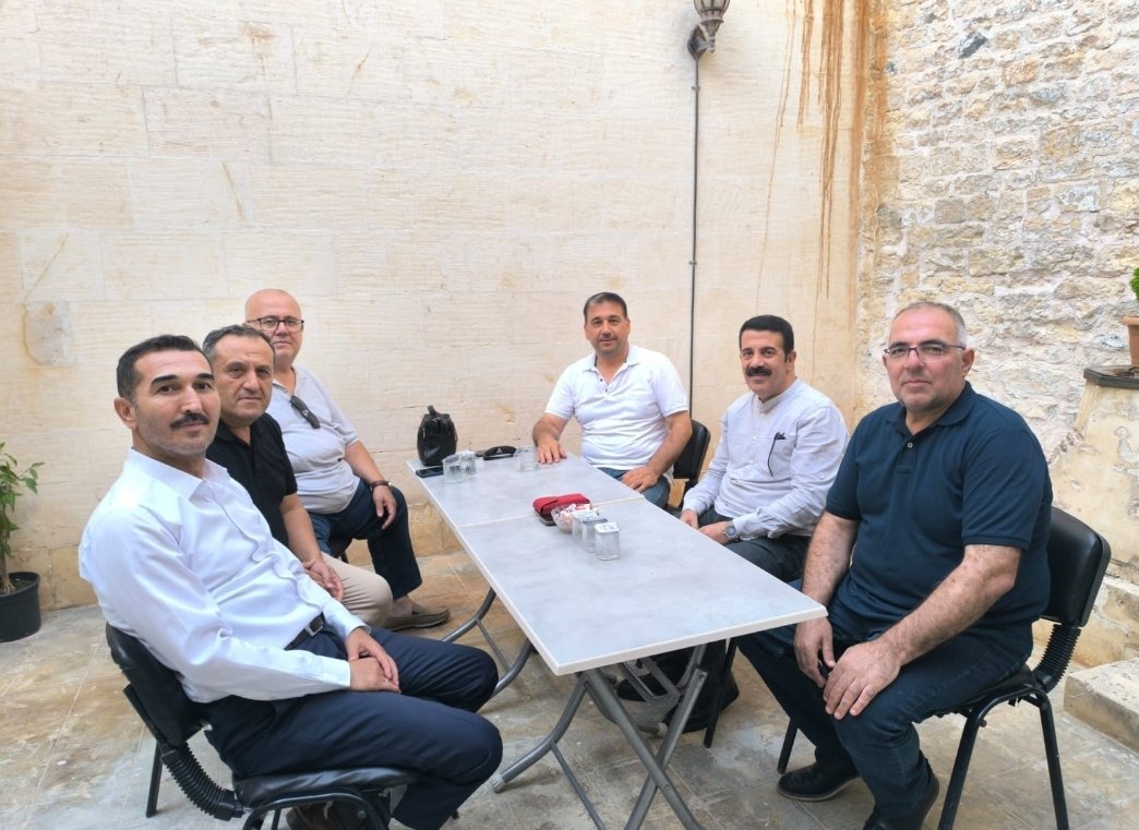 DrAhmetGok's tweet photo. Ulaştırma Memur-Sen Gaziantep İl Başkanımız Sn. Osman Metin ve yönetim kurulu üyeleri ile birlikte Memur-Sen ve Eğitim-Bir-Sen Kilis İl Başkanımız Sn. Bekir Şen beyefendiyi ziyaret ettik. 
Allah cc. kendisinden ve sizlerden razı olsun, başarıları daim olsun inşallah...
@osmanmetin02 
@bekirsen1972