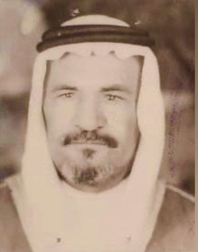 نايف السنيد (@alsunied06) on Twitter photo #قديم_القريات
#مفتشية_الحدود
#مخافر_الحدود
#العيساوية
#الحماد
#بئر_بن_هرماس
#ذات_حاج
#صور_قديمة
خالد بن ماطر الشيباني.
تولى إمارة كلا من: (العيساوية، الحماد، بئر بن هرماس، ذات الحاج). #قديم_القريات
#مفتشية_الحدود
#مخافر_الحدود
#العيساوية
#الحماد
#بئر_بن_هرماس
#ذات_حاج
#صور_قديمة
خالد بن ماطر الشيباني.
تولى إمارة كلا من: (العيساوية، الحماد، بئر بن هرماس، ذات الحاج).