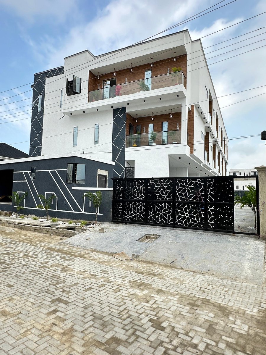XLHomesRealty's tweet photo. •Flood free •Swimming Pool •Bq

Title: Governor’s Consent
Follow  @xl_homes for amazing property deals in Lagos, Nigeria 🇳🇬 

For viewings and other information: 
☎️ +234 809 652 5027
📧 info@xlhomesrealtyng.com
📍  12a Yinka Bello Str. Lekki Phase 1

Like and share this post https://t.co/gji48hdXnx