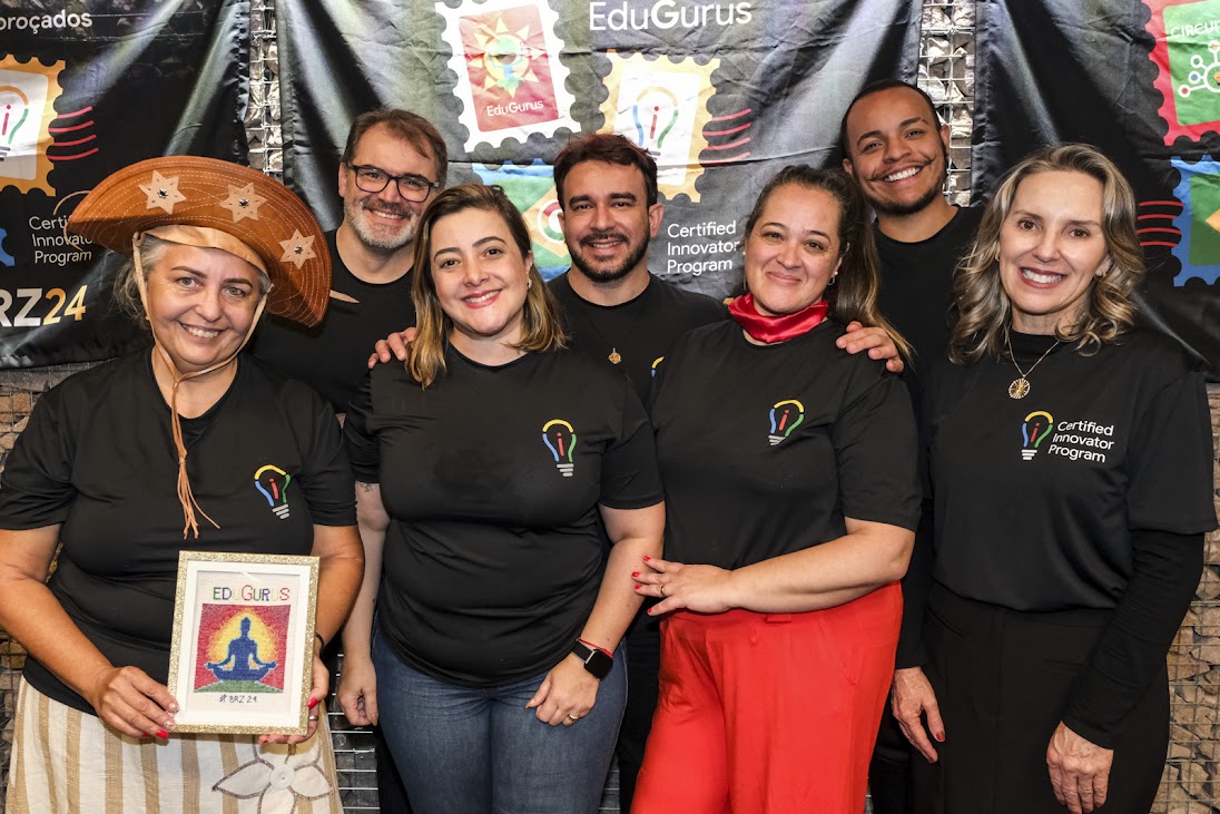 phenrafael's tweet photo. Após 5 anos de espera, finalmente me tornei Google Certified Innovator na #BRZ24! 

Orgulhoso de integrar essa comunidade global de educadores e fazer a diferença! 🌟

#GoogleEdu #GoogleEI #GoogleInnovatorAcademy https://t.co/IoOCK2MEN3