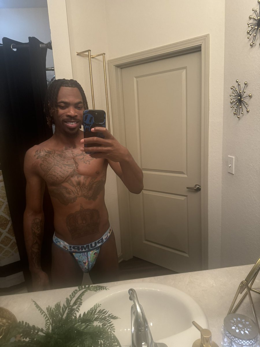 TheLeo’s tweet media