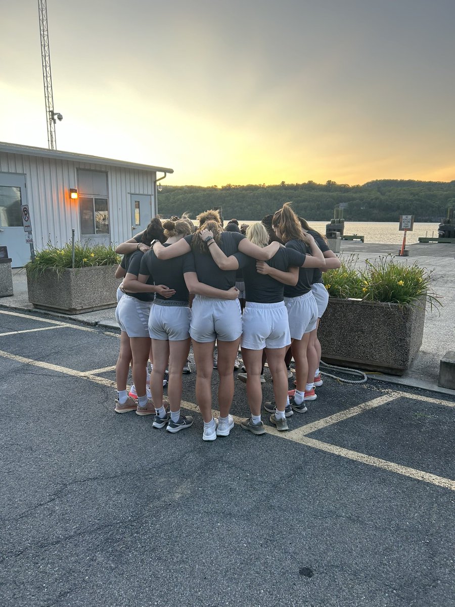 CoachTraversi's tweet image. Early morning Sea to Summit Round ✌️#nrt